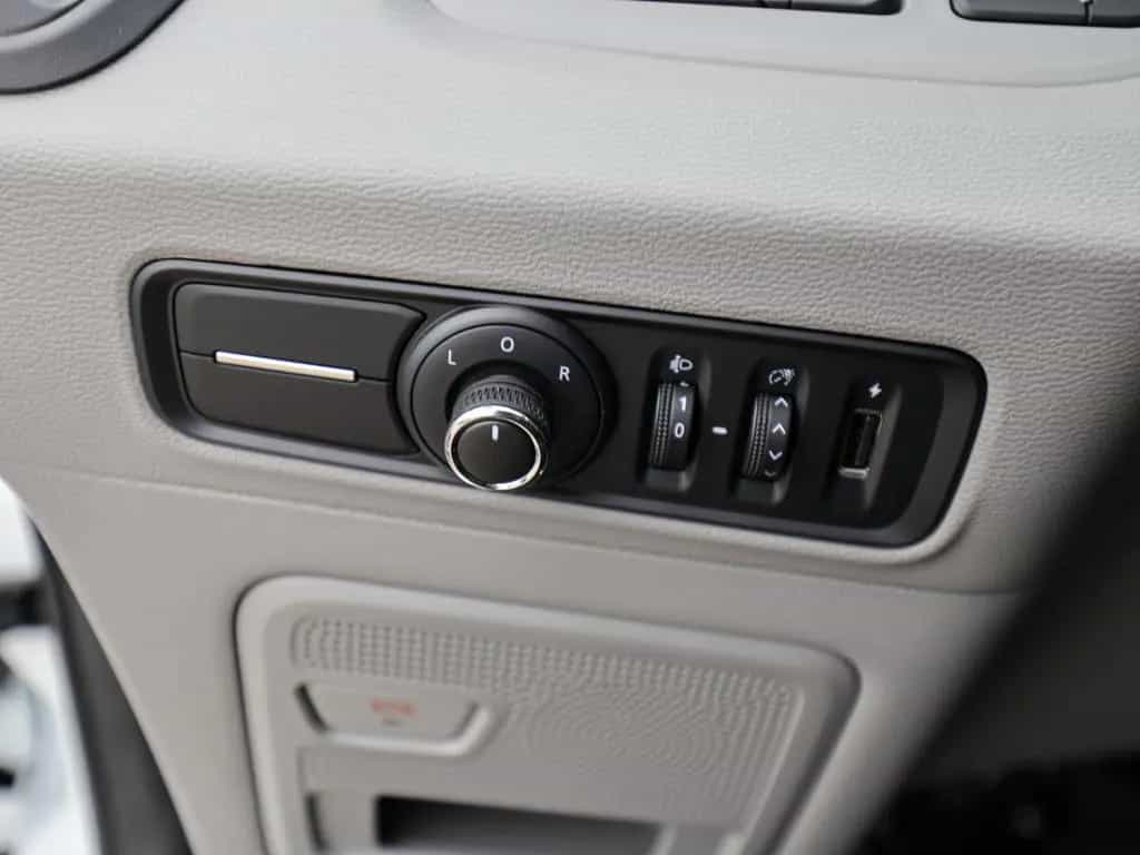 Maxus Deliver 9 KA L3H2 Komfort Holzboden Kamera DAB E null-photo-27