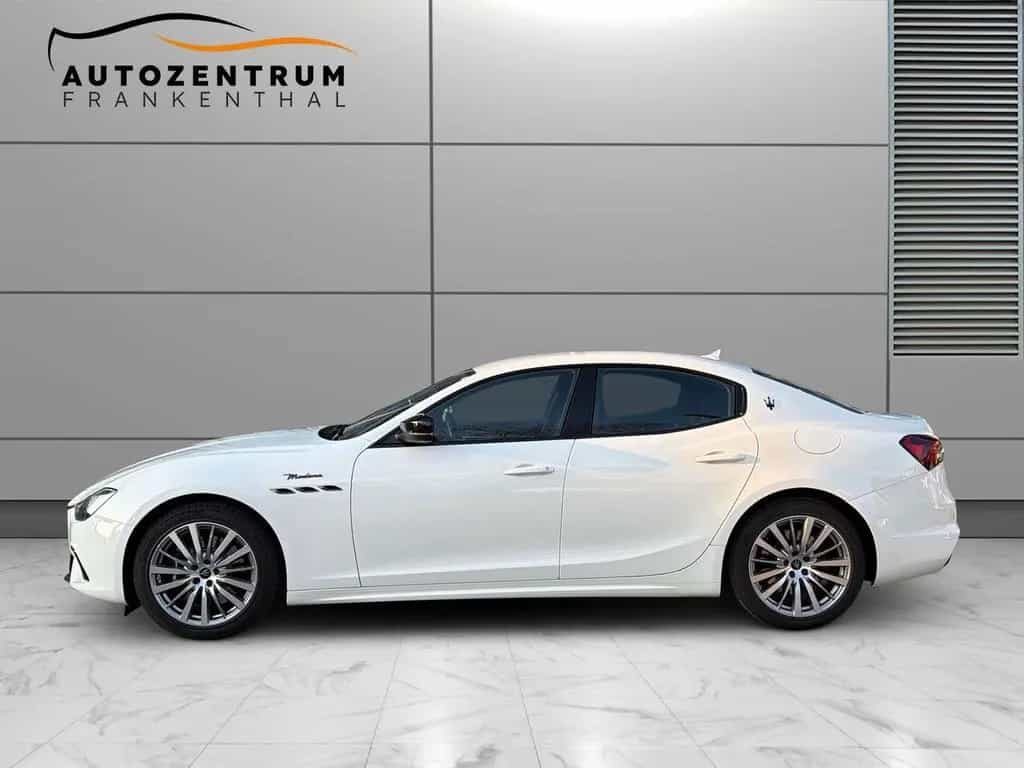 Maserati Ghibli Modena 09/2022-photo-2