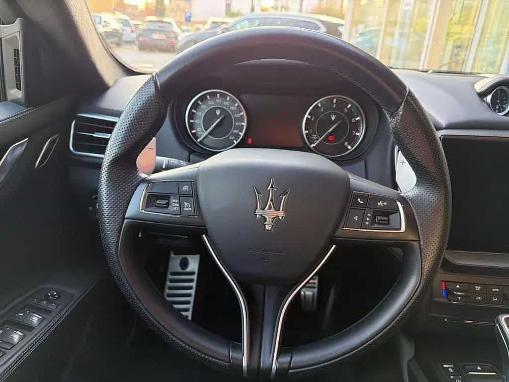 Maserati Ghibli Modena 09/2022-photo-21