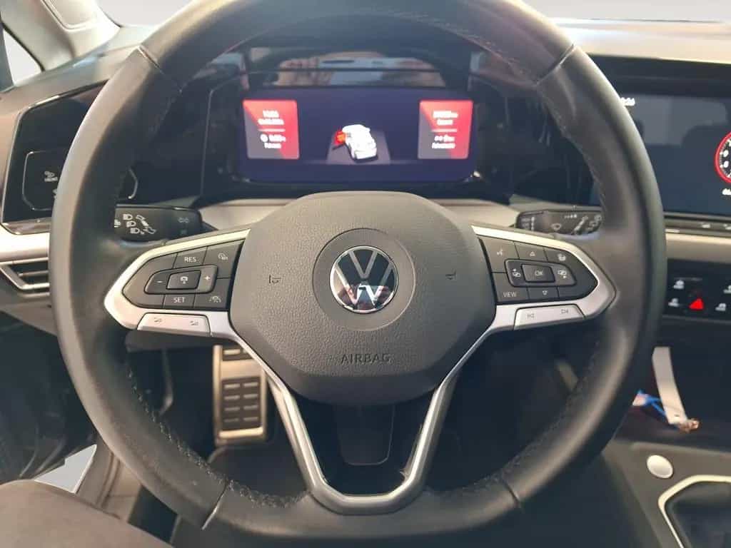 Volkswagen Golf VIII Active 1,5 TSI PDC 4xSHZ STH LM Navi 02/2023-photo-10
