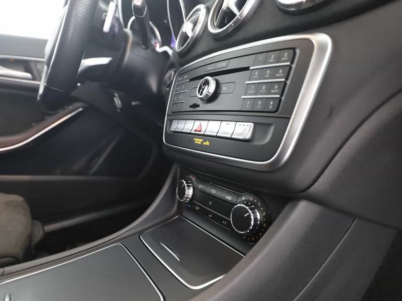 Mercedes-Benz CLA-Class 200 Shooting Brake 09/2018-photo-18