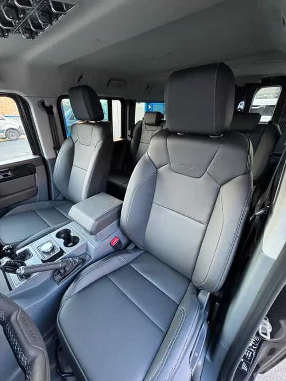 INEOS Grenadier Station Wagon Trialmaster Edition null-photo-9