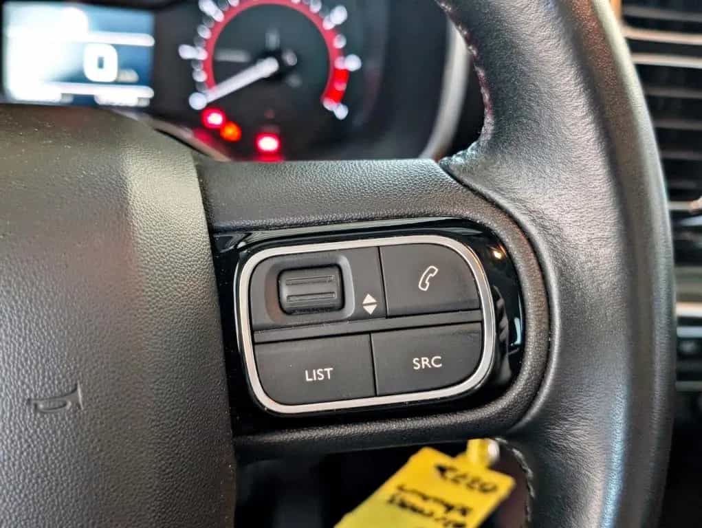 Citroën C5 Aircross Live | 8-Fach Bereift 03/2019-photo-29