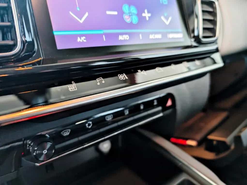 Citroën C5 Aircross Live | 8-Fach Bereift 03/2019-photo-33
