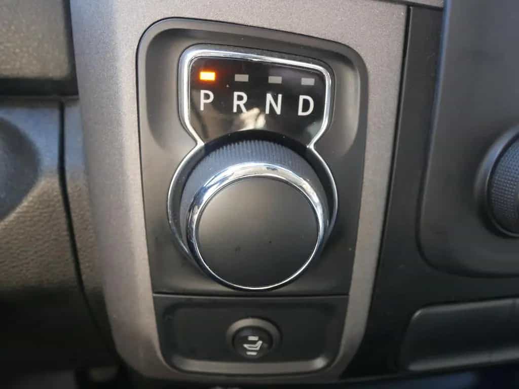 Dodge RAM 1500 Classic 02/2021-photo-15