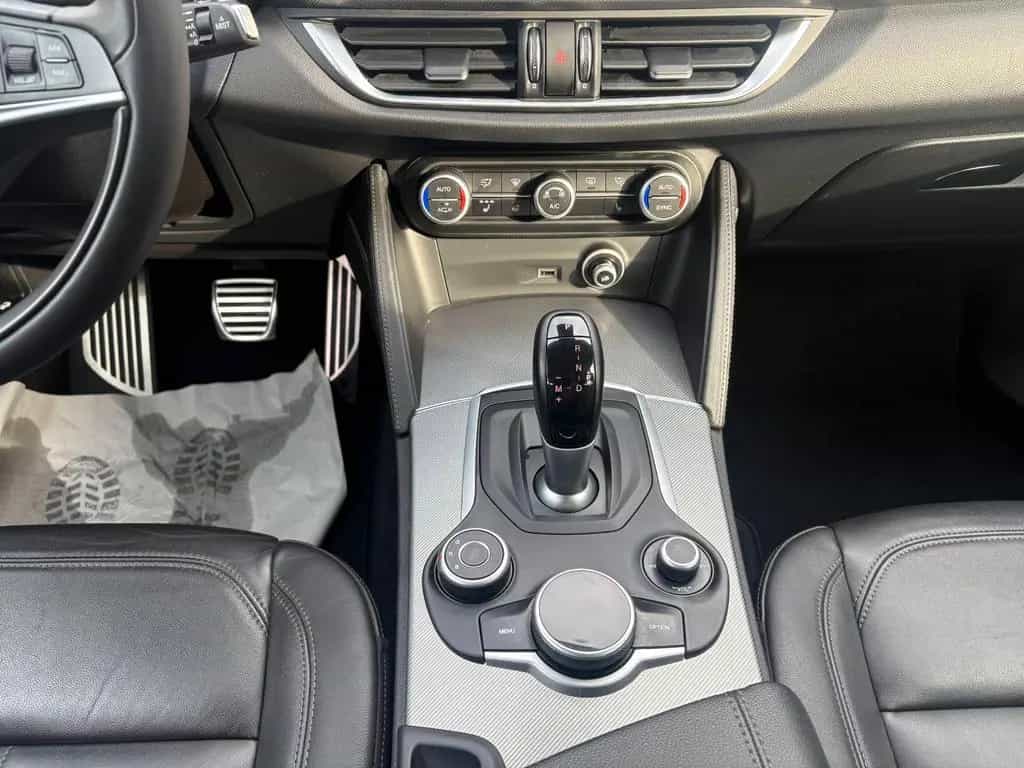 Alfa Romeo Stelvio Super Q4 08/2019-photo-13