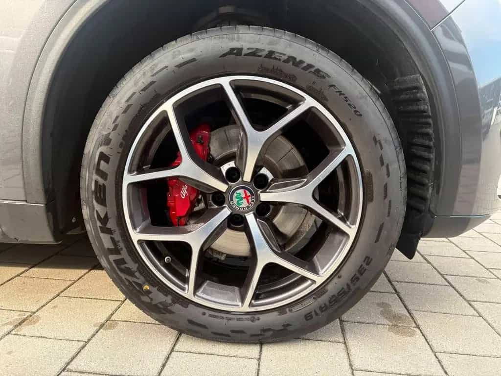 Alfa Romeo Stelvio Super Q4 08/2019-photo-21