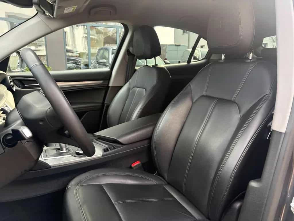 Alfa Romeo Stelvio Super Q4 08/2019-photo-7