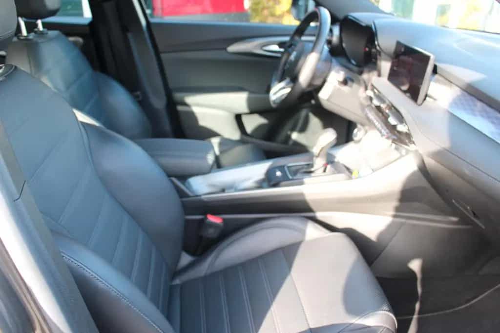 Alfa Romeo Tonale Ti MATRIX/360°KAMERA/LEDER/SITZ-BELÜFTUNG 03/2023-photo-3