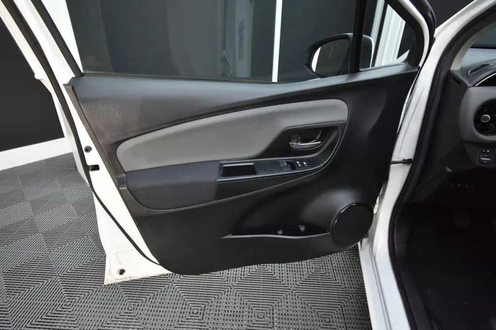 Toyota Yaris Comfort Bluetooth RFK Klima ISOFIX 2.Hand 05/2020-photo-21