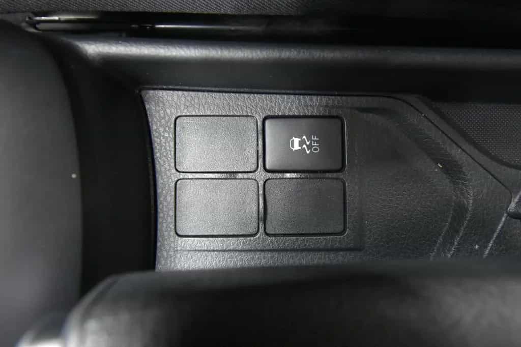 Toyota Yaris Comfort Bluetooth RFK Klima ISOFIX 2.Hand 05/2020-photo-28