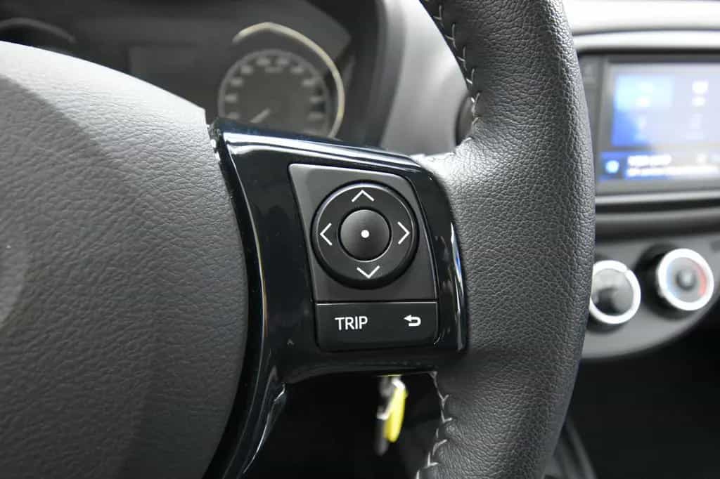 Toyota Yaris Comfort Bluetooth RFK Klima ISOFIX 2.Hand 05/2020-photo-37
