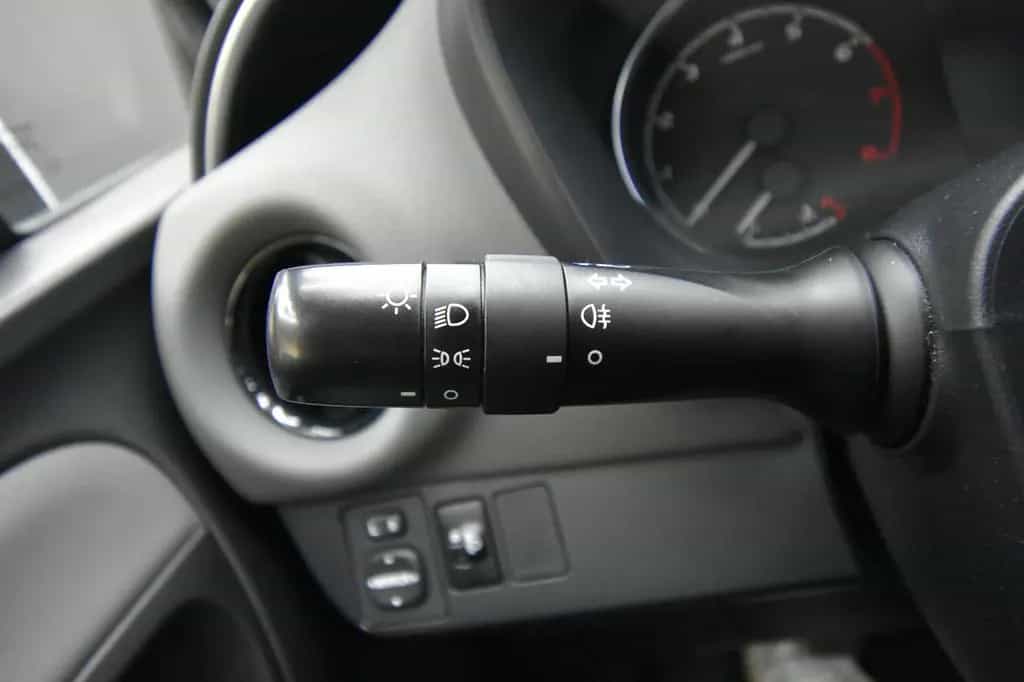 Toyota Yaris Comfort Bluetooth RFK Klima ISOFIX 2.Hand 05/2020-photo-38