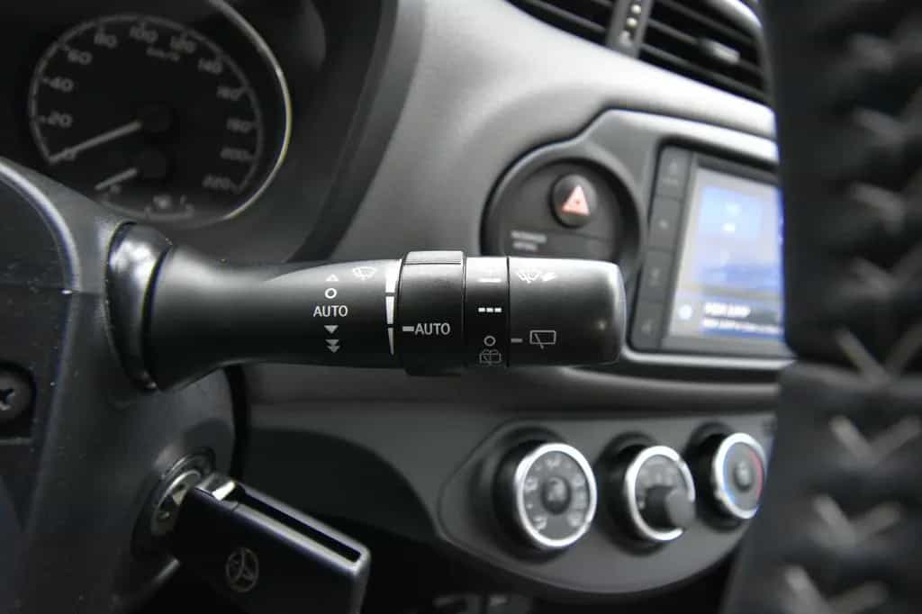 Toyota Yaris Comfort Bluetooth RFK Klima ISOFIX 2.Hand 05/2020-photo-39
