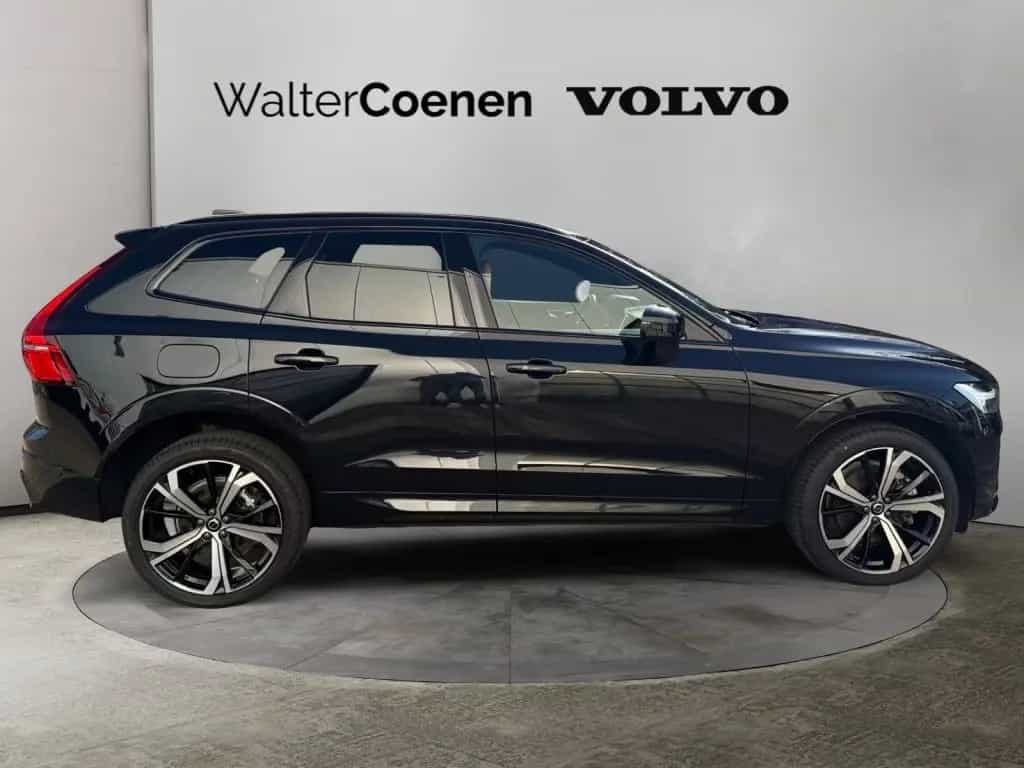 Volvo XC60 B5 B AWD Plus Dark Luftfahrwerk  360° Cam 07/2025-photo-3