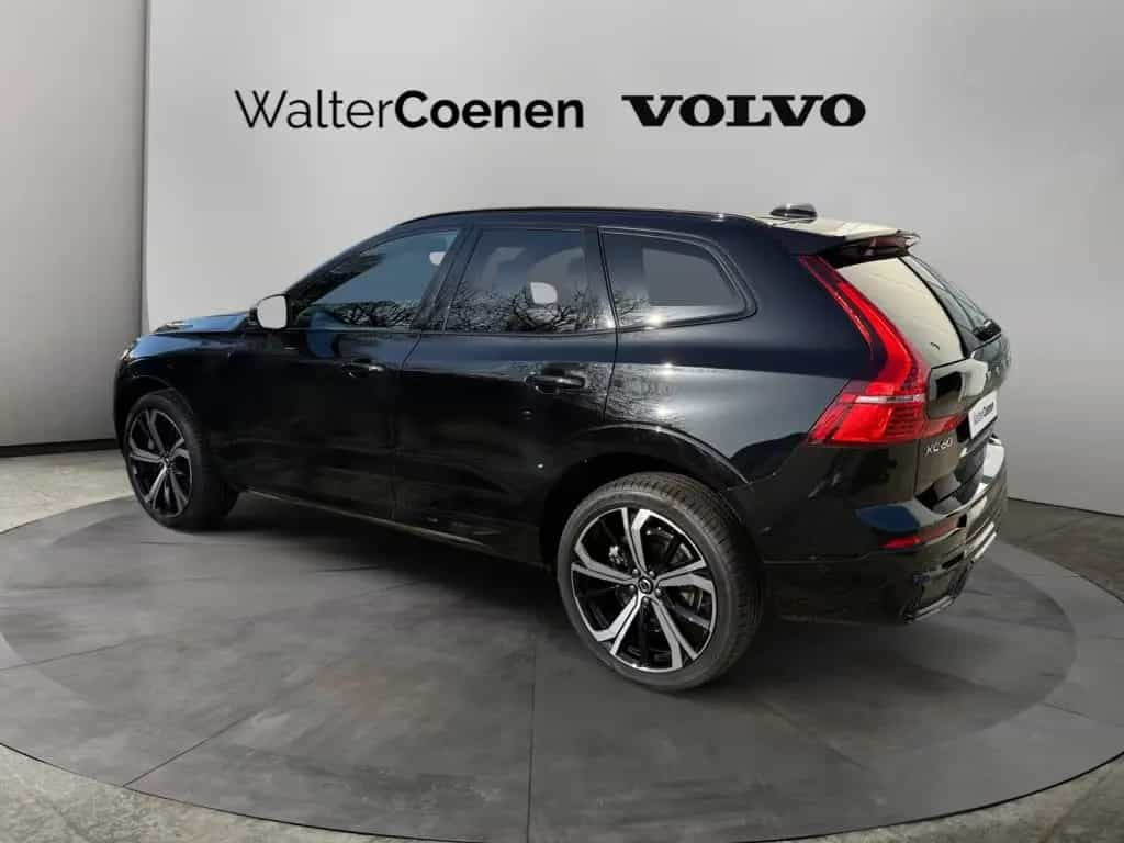 Volvo XC60 B5 B AWD Plus Dark Luftfahrwerk  360° Cam 07/2025-photo-6