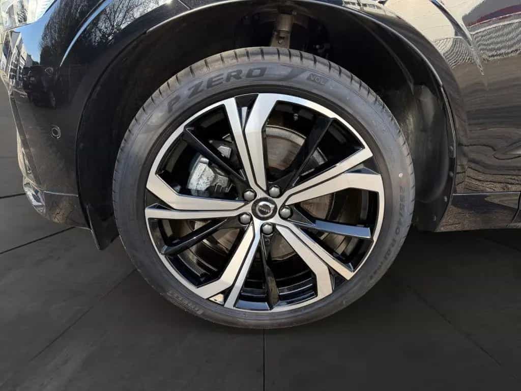 Volvo XC60 B5 B AWD Plus Dark Luftfahrwerk  360° Cam 07/2025-photo-8
