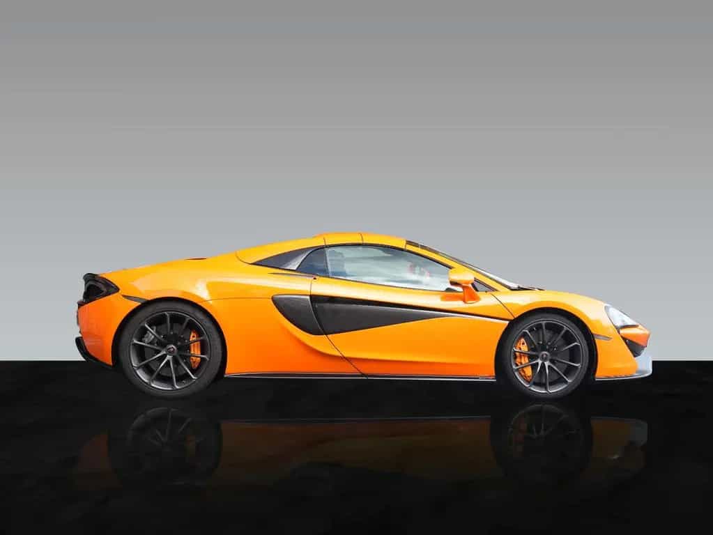 McLaren 570S Spider | Luxury Pack | B&W 03/2019-photo-2