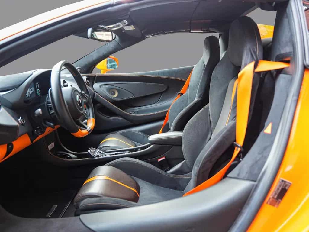 McLaren 570S Spider | Luxury Pack | B&W 03/2019-photo-21