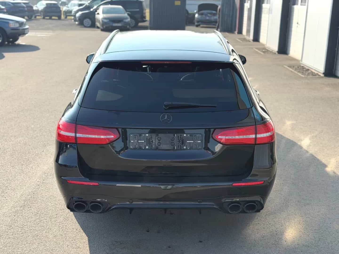 Mercedes-Benz E-Class 53 AMG 08/2018-photo-3