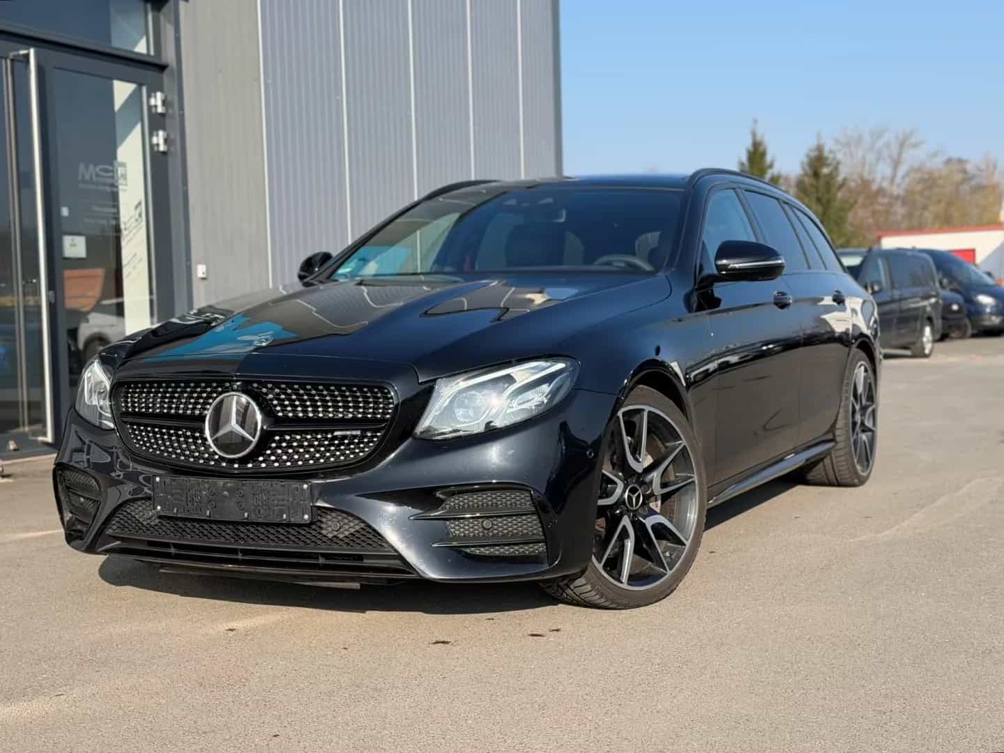 Mercedes-Benz E-Class 53 AMG 08/2018-photo-30