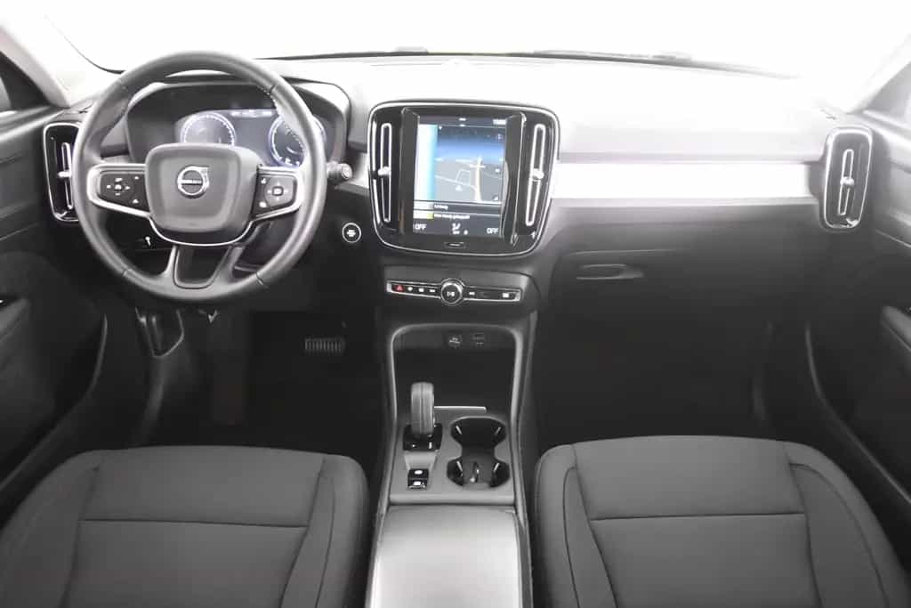 Volvo XC40 T3 Geartronic *1.Hand*18"R-Design*Navi* 05/2021-photo-1