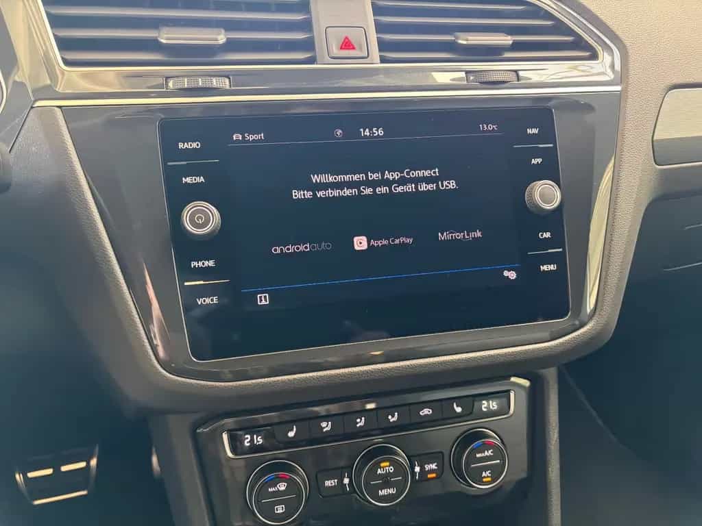 Volkswagen Tiguan R-Line BMT 4Motion/AHK / BLECHSCH. 07/2019-photo-18