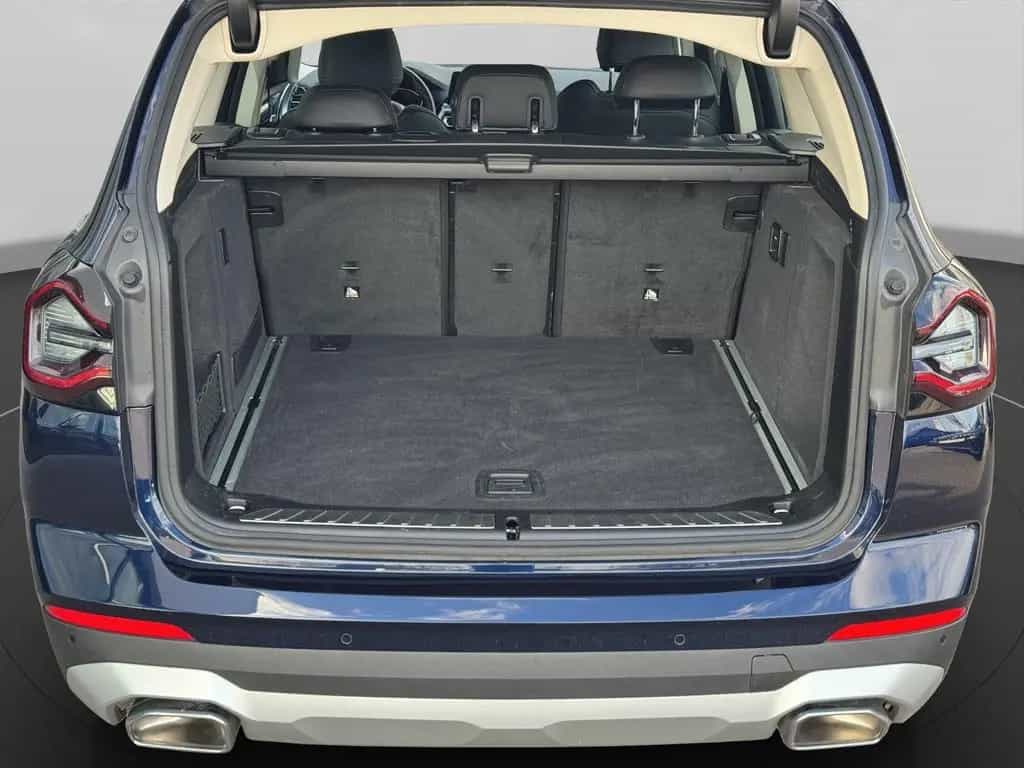BMW X3 xDrive20d Anhängerkupplung ParkingAssist Sitz 02/2023-photo-13