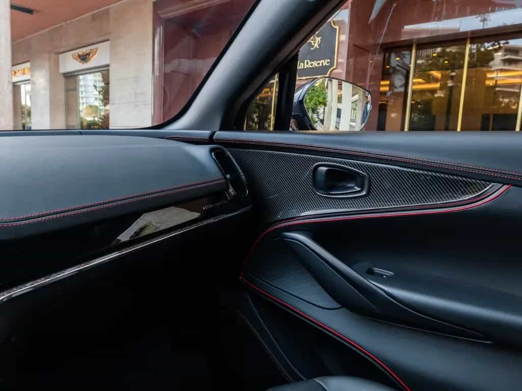 Aston Martin DBX 4.0 V8 S 02/2026-photo-12