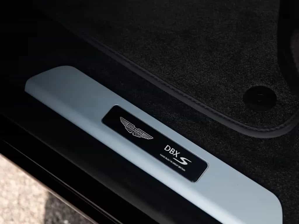 Aston Martin DBX 4.0 V8 S 02/2026-photo-15