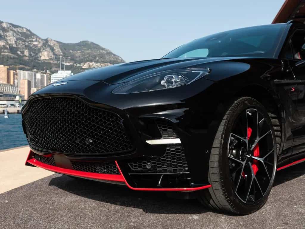 Aston Martin DBX 4.0 V8 S 02/2026-photo-3