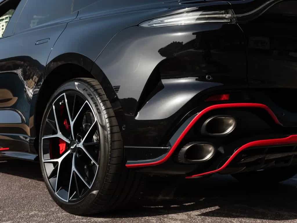 Aston Martin DBX 4.0 V8 S 02/2026-photo-8