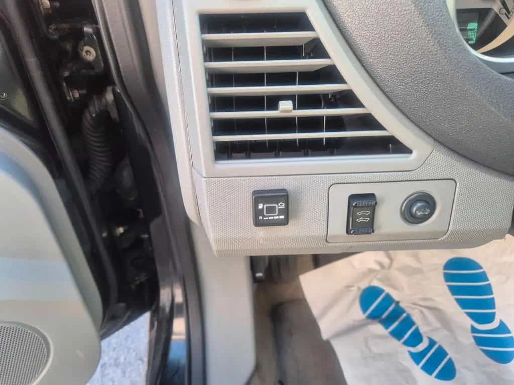 Chrysler Sebring Cabrio Limited Magic 3 Gasanlage 06/2008-photo-23