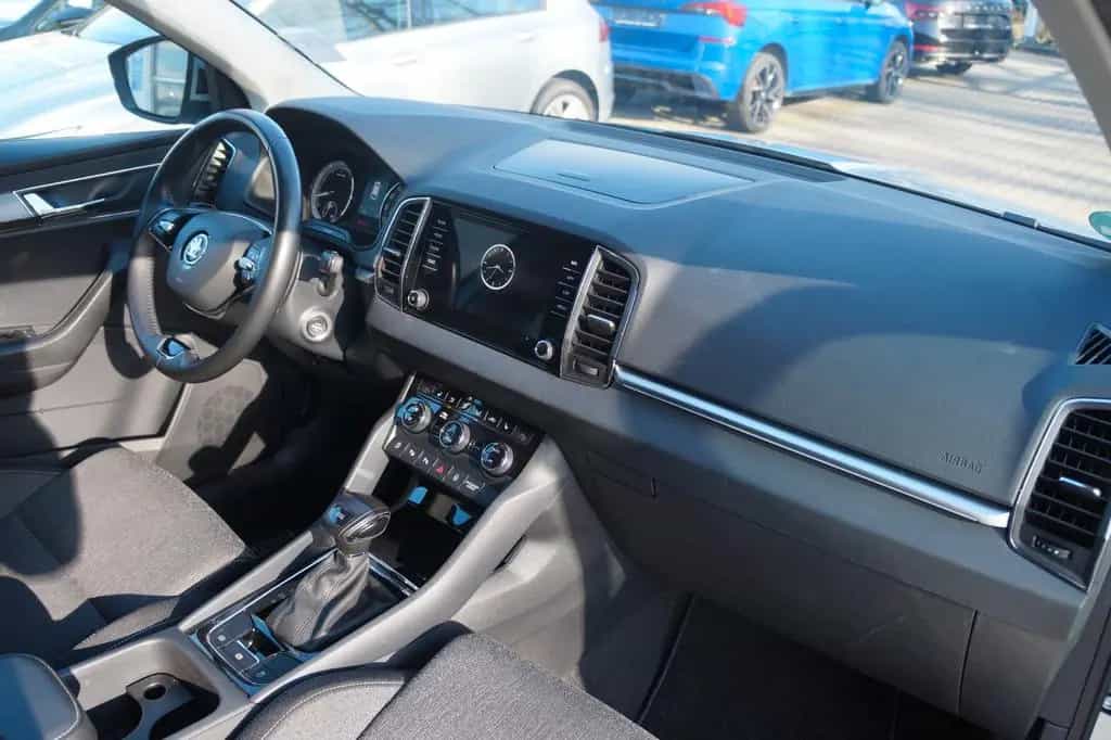 Skoda Karoq 1.5l TSI ACT DSG STYLE*PDC*KAMERA*KEYLESS* 11/2021-photo-21