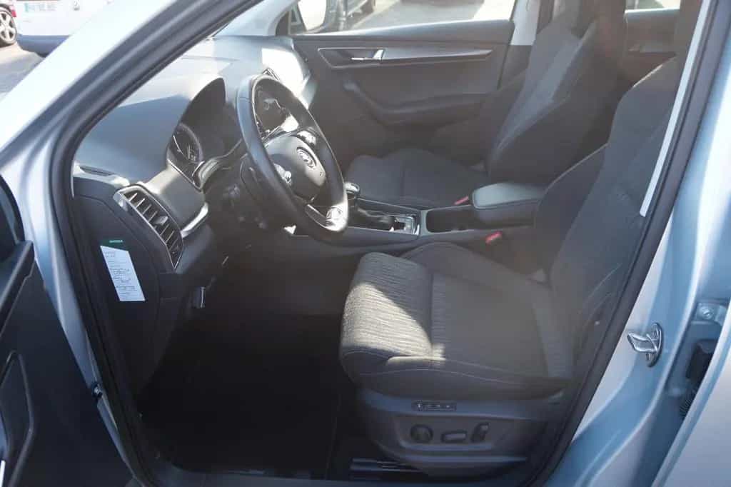 Skoda Karoq 1.5l TSI ACT DSG STYLE*PDC*KAMERA*KEYLESS* 11/2021-photo-23
