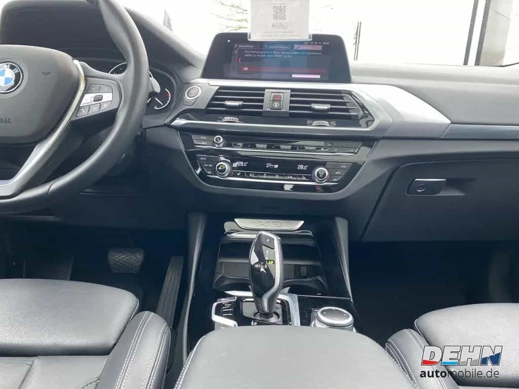 BMW X3 Advantage Pano Sposi Live Cockpit C Park-Assi 10/2021-photo-10