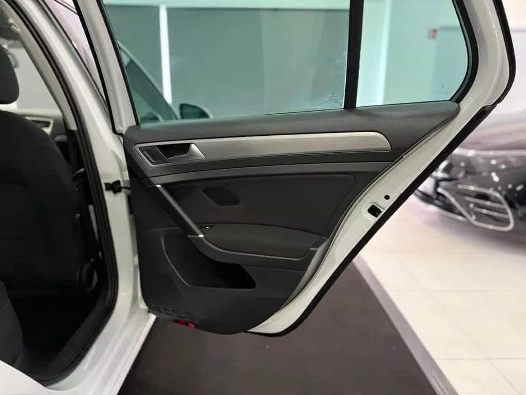 Volkswagen Golf VII 1.0 TSI Lim Comfortline*KAMERA*PDC*NAVI 01/2016-photo-20