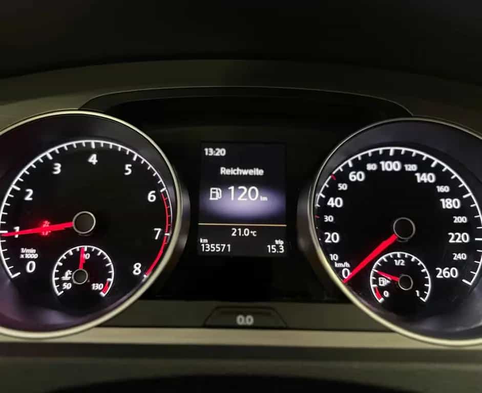 Volkswagen Golf VII 1.0 TSI Lim Comfortline*KAMERA*PDC*NAVI 01/2016-photo-27