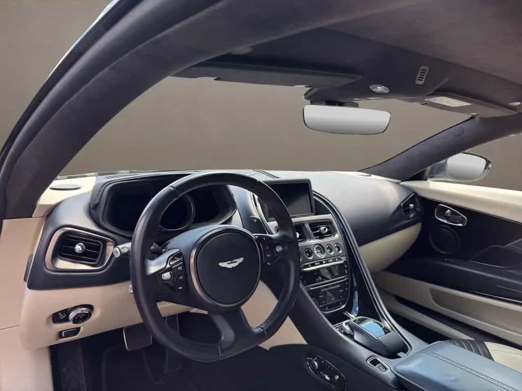 Aston Martin DB11 V12 Launch Edition | MwSt. | MwSt 01/2017-photo-14