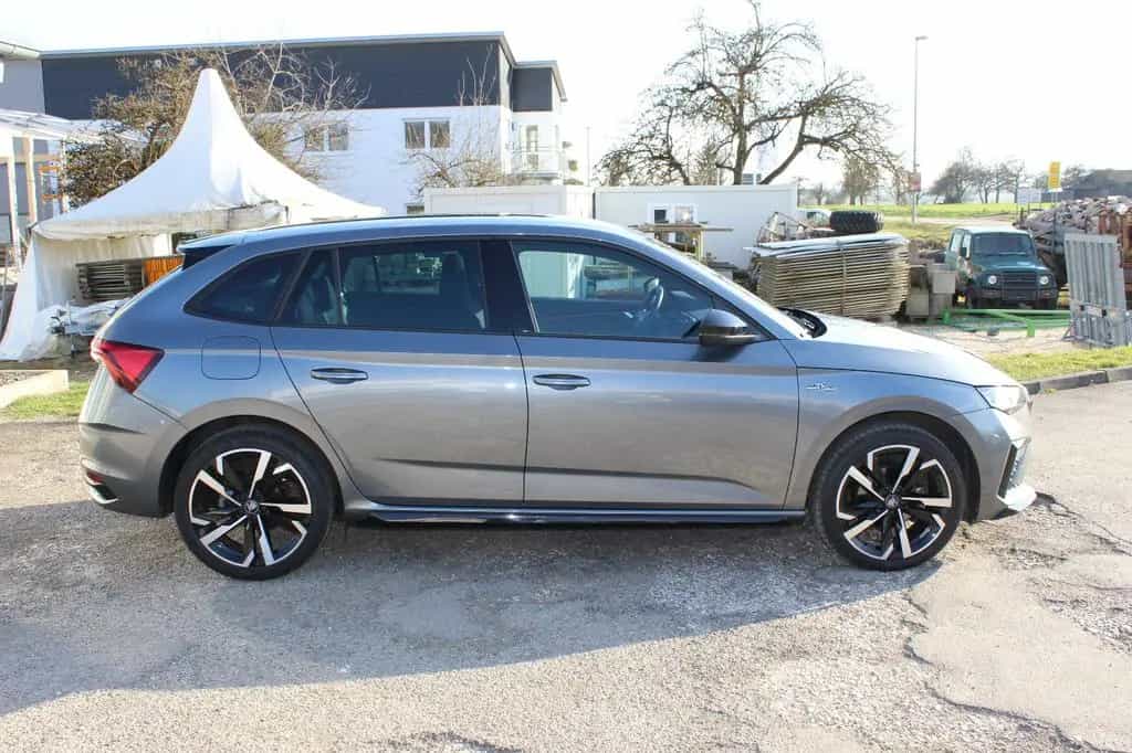 Skoda Scala Monte Carlo 1,5TSI DSG 18"+ WinterPlus+5JG 02/2025-photo-7