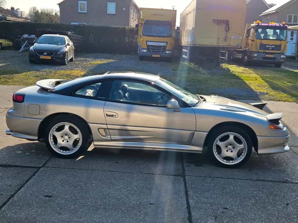 Dodge Stealth RT U9 02/1992-photo-8