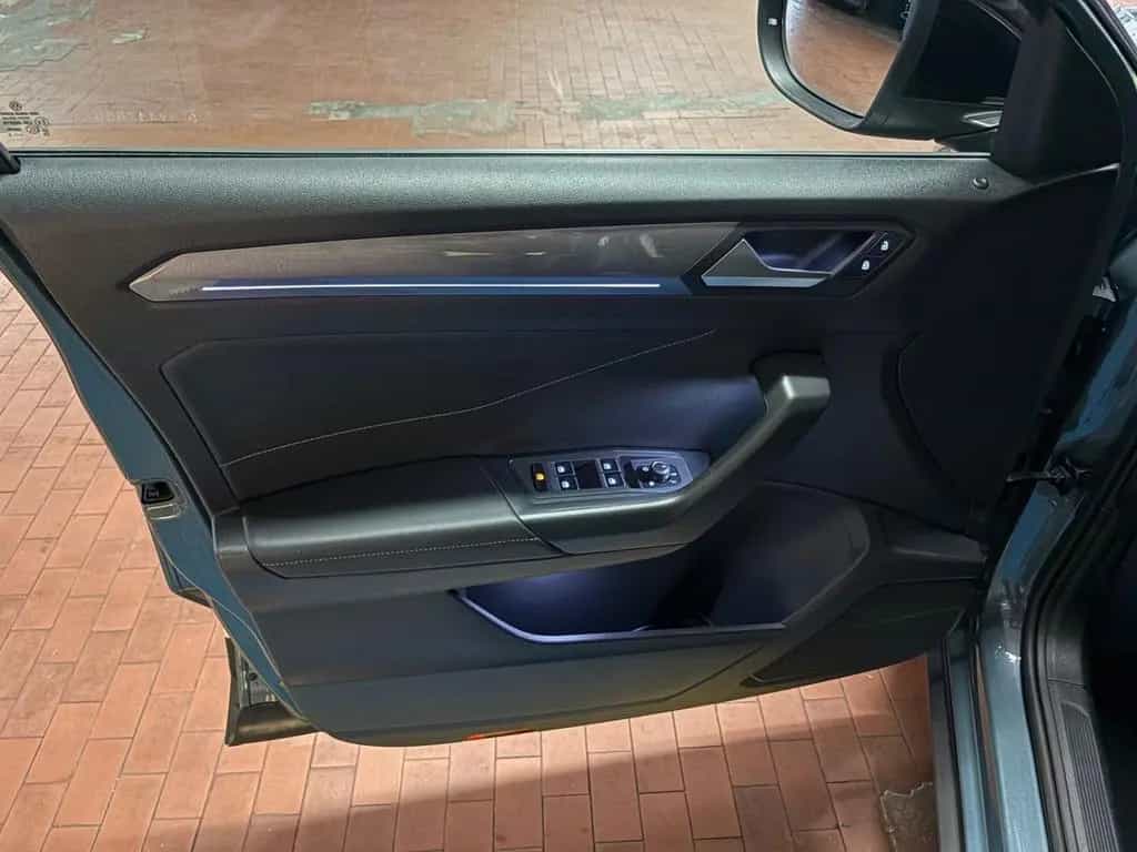 Other Other Volkswagen T-Roc 1.0 TSI Style 03/2022-photo-8