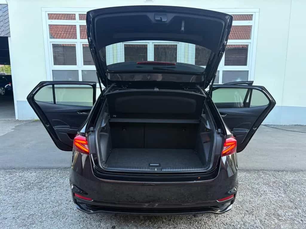 Skoda Fabia DSG Monte Carlo ACC/Digital/CrystalLight 06/2024-photo-17
