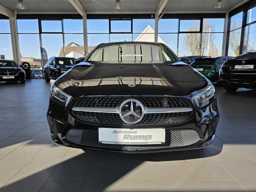 Mercedes-Benz A 250 4Matic 7G-DCT Progressive Multibeam LED / 04/2019-photo-1