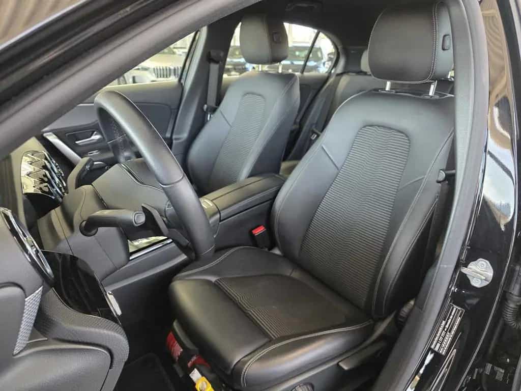 Mercedes-Benz A 250 4Matic 7G-DCT Progressive Multibeam LED / 04/2019-photo-12
