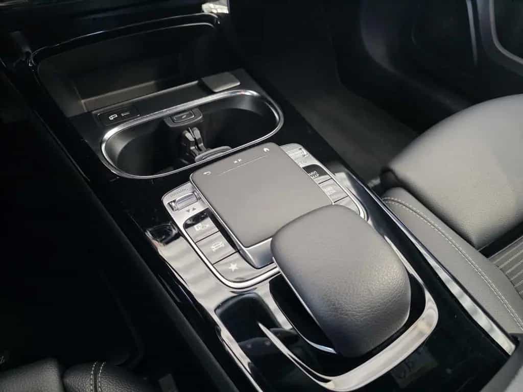Mercedes-Benz A 250 4Matic 7G-DCT Progressive Multibeam LED / 04/2019-photo-22