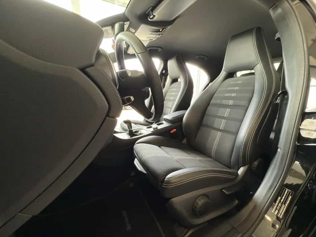 Mercedes-Benz A-Class 200 Urban LED*RFK*SHZ*PDC 11/2017-photo-20