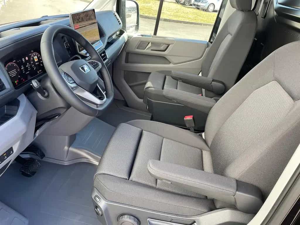 MAN TGE 3.180 L4H3 Kasten 4x4 STANDHZ ACC LENKRADHZ 03/2026-photo-36