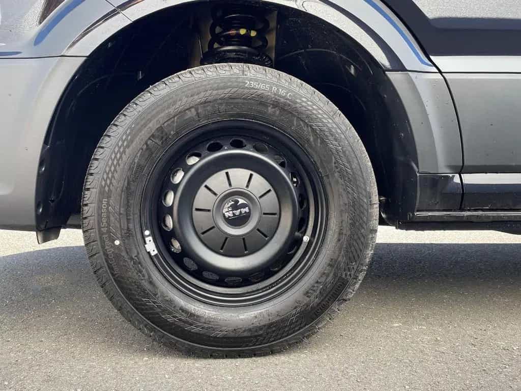 MAN TGE 3.180 L4H3 Kasten 4x4 STANDHZ ACC LENKRADHZ 03/2026-photo-37