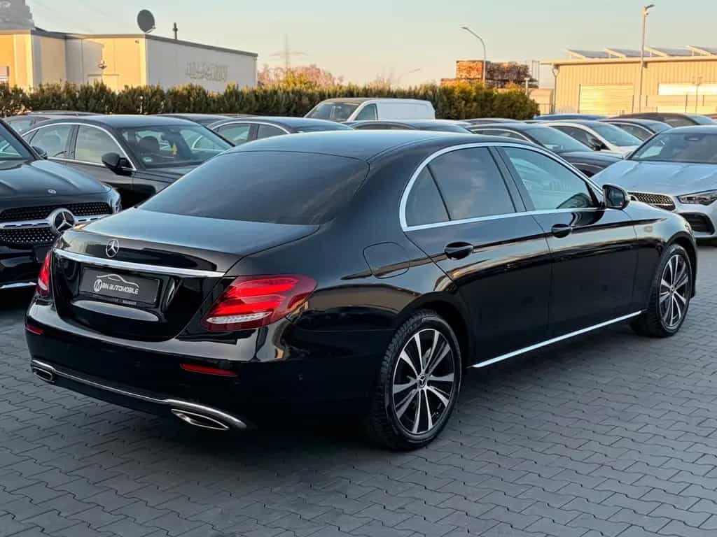 Mercedes-Benz E 200 Limo Avantgarde*Multibeam-LED*R-Kamera* 06/2017-photo-4